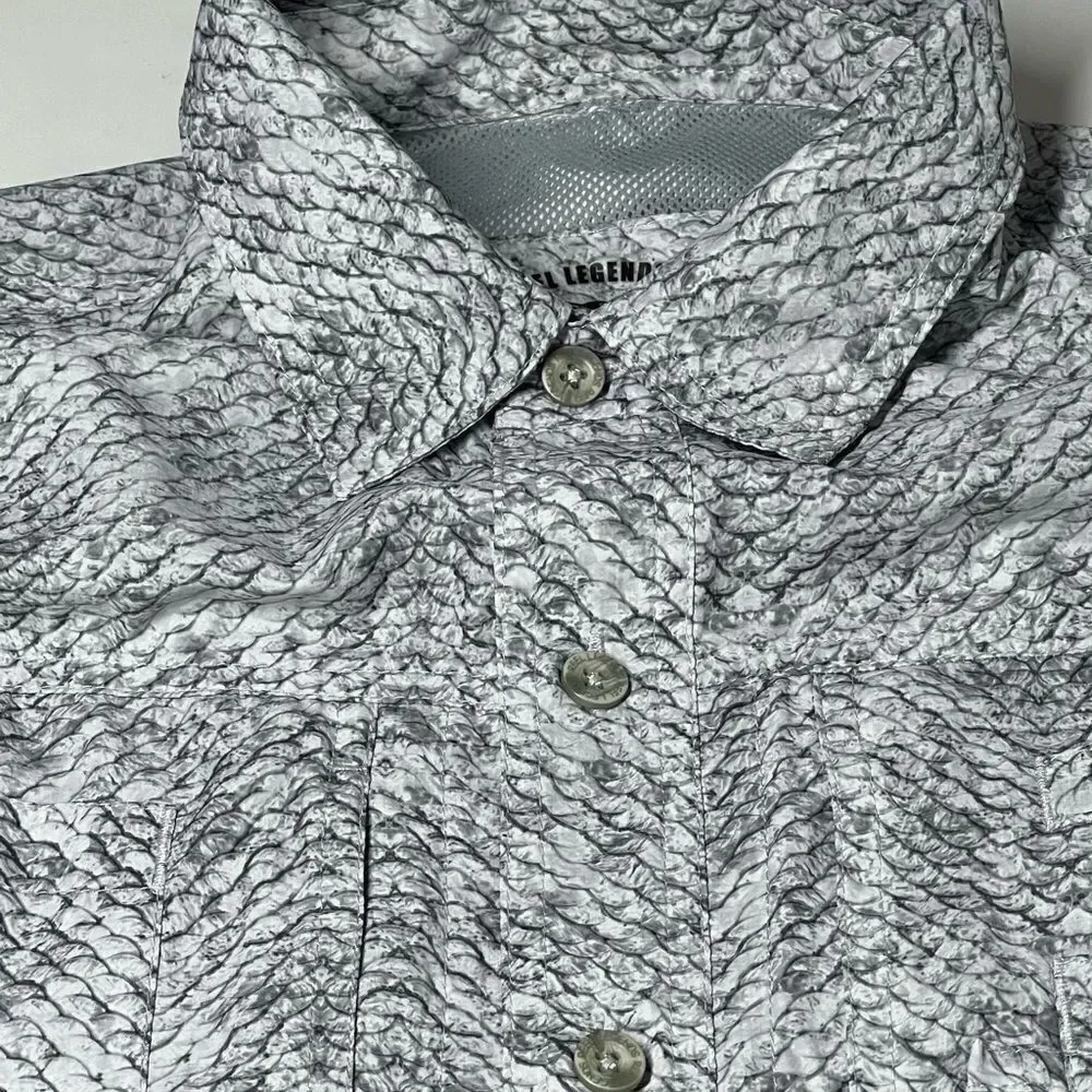 Reel Legends Shirt Mens Saltwater Gray White Button Up Long Sleeve Fishing Sz M